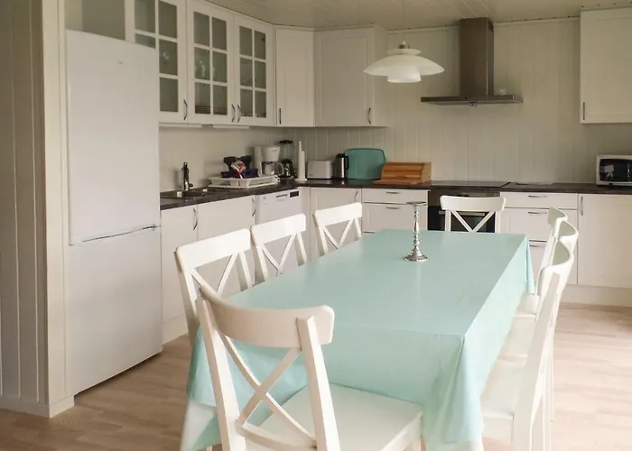 Amazing In Lindesnes Appartamento Gare