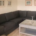 Amazing In Lindesnes Apartament